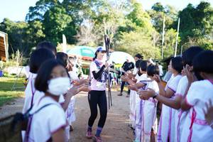 BIB: 
                            <button type="button" onclick="openModal(18993163)" class="btn btn-primary btn-sm float-right btn-popup" data-toggle="modal" data-target=".modal-high-quality">
                        <i class="fas fa-shopping-cart"></i> Add to Cart
                    </button>
                                            <button type="button" onclick="isThisMe(18993163, true)" class="btn btn-success btn-sm float-right btn-popup btn-isme hidden" data-toggle="tooltip" data-placement="bottom" title="นี่คือรูปของคุณใช่ไหม คลิกที่นี่เพื่อเอาเข้าอัลบั้ม">
                        <i class="fas fa-plus"></i> Add to album
                    </button>
                    <button type="button" onclick="isThisMe(18993163, false)" class="btn btn-warning btn-sm float-right btn-popup btn-isnotme hidden">
                        <i class="fas fa-ban"></i> Remove from album
                    </button>